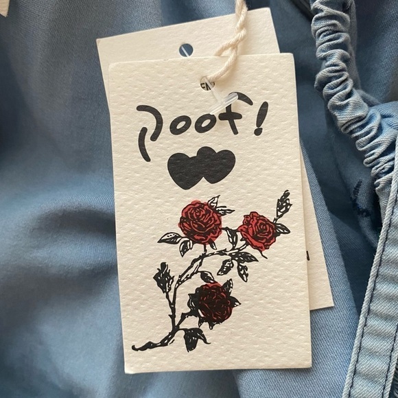 Poof New Size S Chambray Off Shoulder Embroidered Floral Design Fiesta Top - Picture 4 of 6